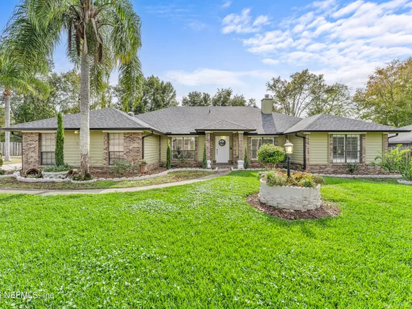 806 FALKIRK Court, Orange Park, FL 32073