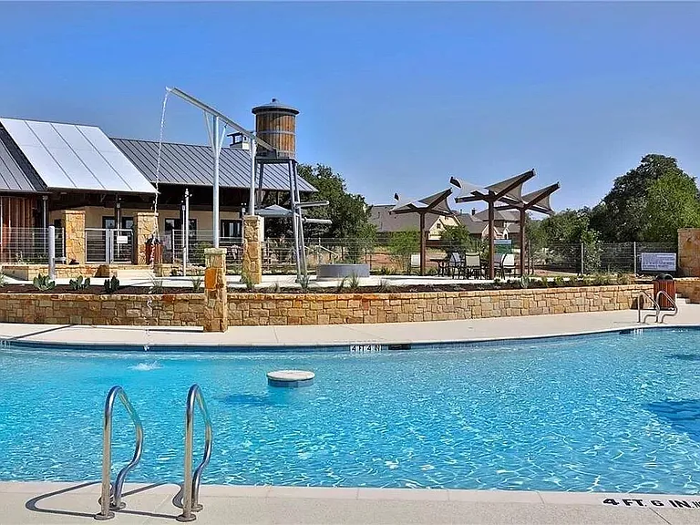 129 San Domenico Cv — Photo 34
