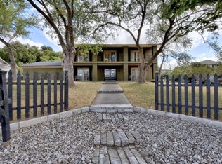 11510 Champion Dr, Austin, TX 78750