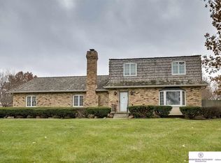 13135 Old Cherry Rd, Omaha, NE 68137