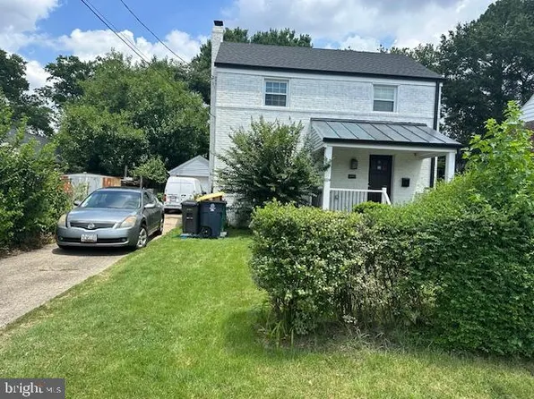 3502 Hamilton St, Hyattsville, MD 20782