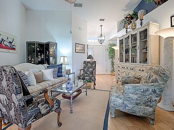 5th image of 26949 Honeymoon Ave