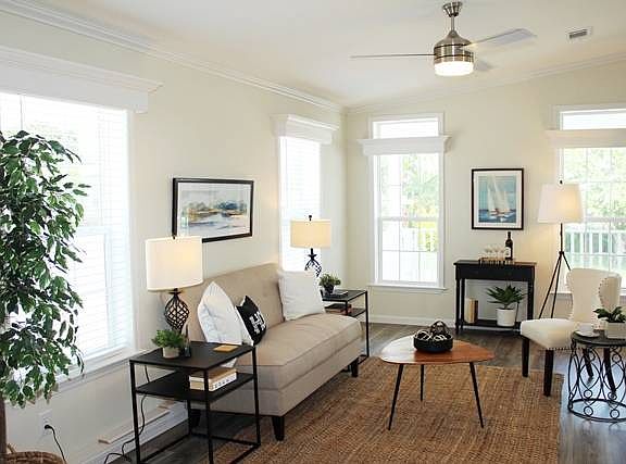 2nd image of 22 Esper Ct