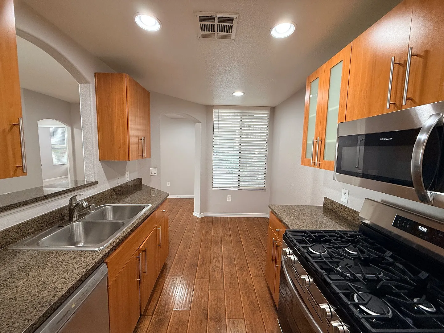 6900 E Princess Drive, #1124 - #1124 — Photo 3