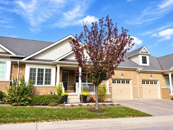 16 Lacorra Way, Brampton, ON L6R 3P2