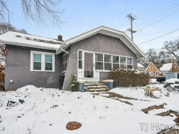 743 Fuller Ave NE, Grand Rapids, MI 49503