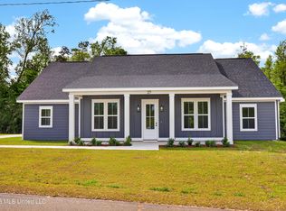 27 Shadow Wood Dr, McHenry, MS 39561