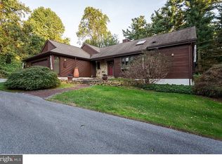 501 Saint Annes Ln, Exton, PA 19341