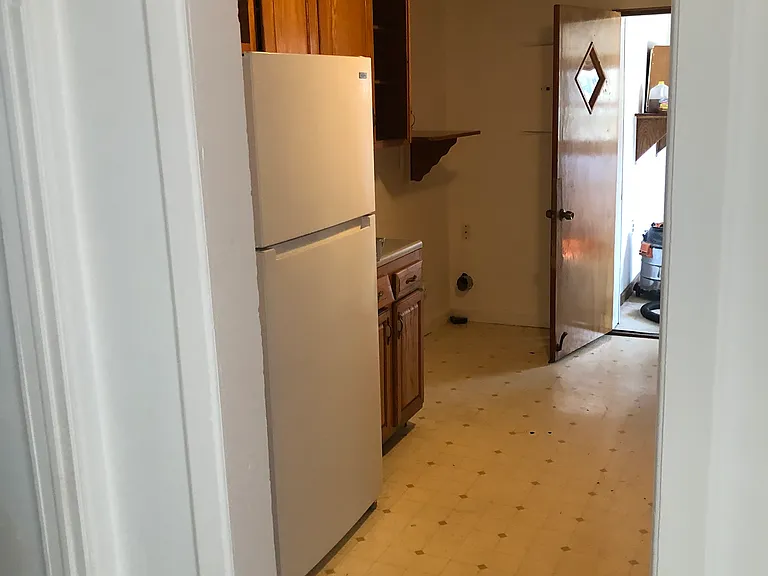 246 Mattis Ave — Photo 2