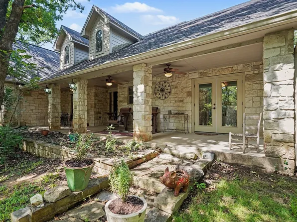 126 Willow Creek Cir, Mansfield, TX 76063