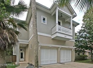 350 6th St, Atlantic Beach, FL 32233