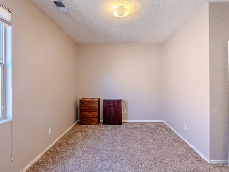 1124 Calle Corvo NE — Photo 30