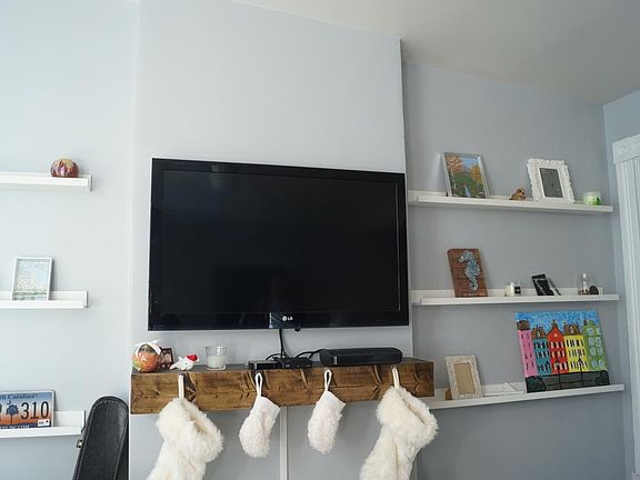 3rd image of 30 W Court St APT 404