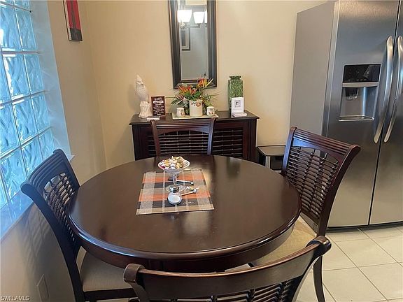 2nd image of 4121 Lorene Dr Unit 209