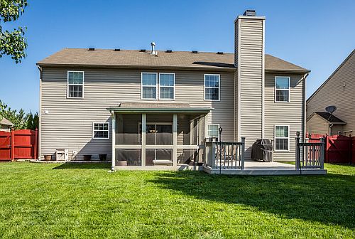4th image of 1333 Landsbrook Dr
