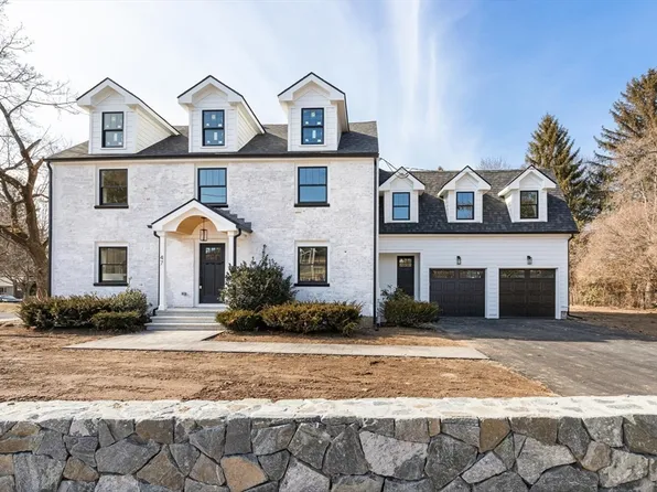 47 Grove St, Winchester, MA 01890