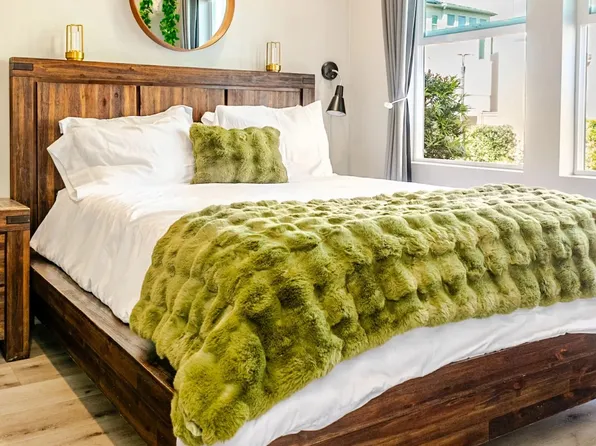 15116 Lincoln Loop, San Diego, CA 92127