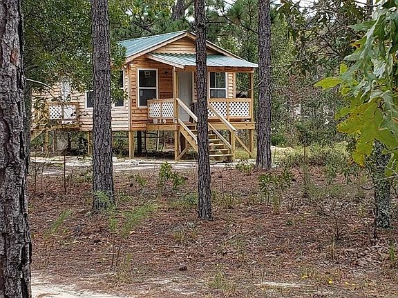 3rd image of 62 Palm Dr