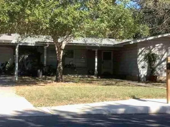 219 Middlebury Dr, San Antonio, TX 78217