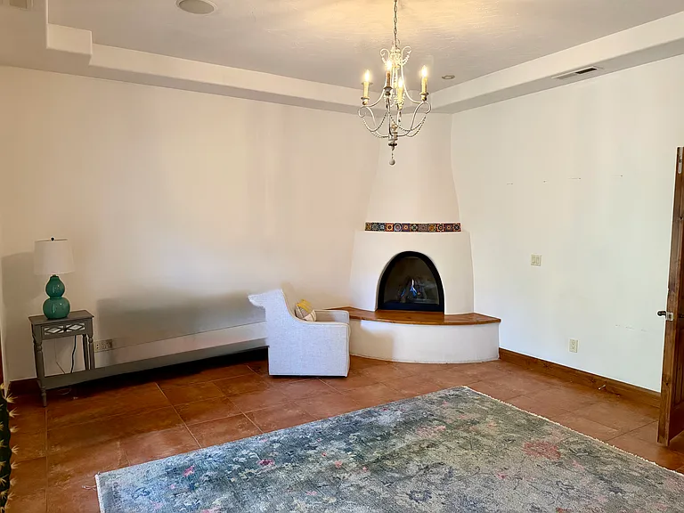 1719 N Sage Cir — Photo 8