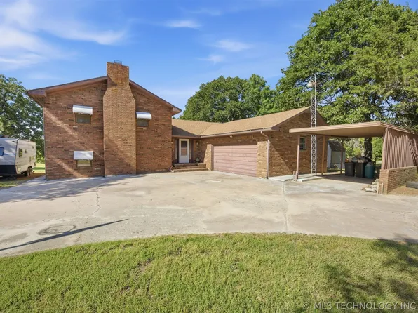 431 E Epley Dr, Stigler, OK 74462