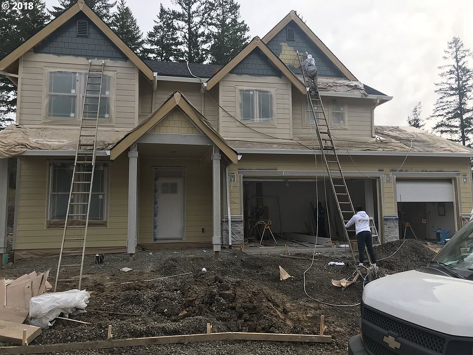 2nd image of 1590 NE Currin Creek Dr