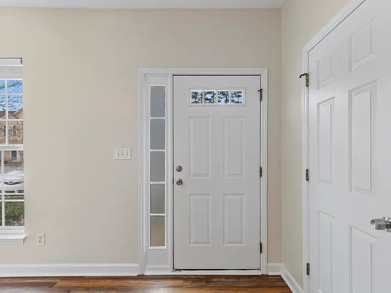 6013 San Marcos Way — Photo 2