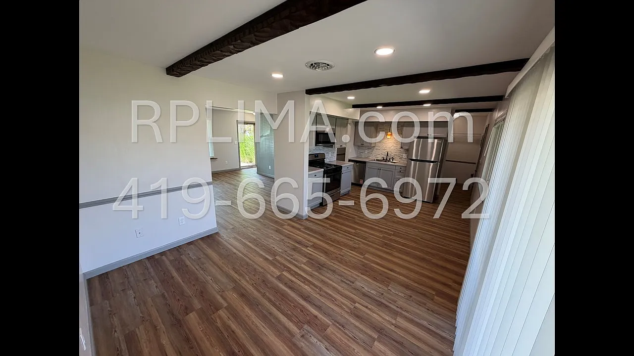 614 Westbrook Drive - 1 — Photo 3