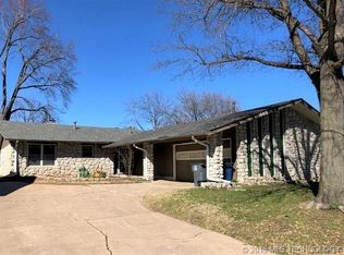 10615 E 30th St, Tulsa, OK 74129