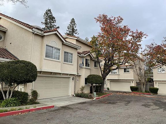 Close and private community