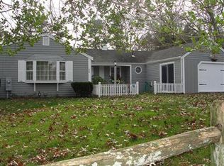 286 Lakeside Dr, Marstons Mills, MA 02648