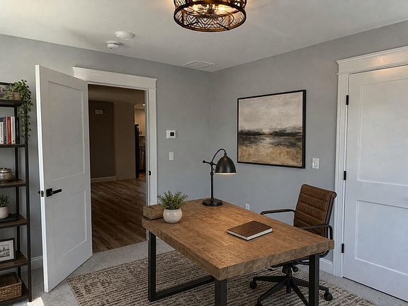2nd image of 321 Winthrop St #121