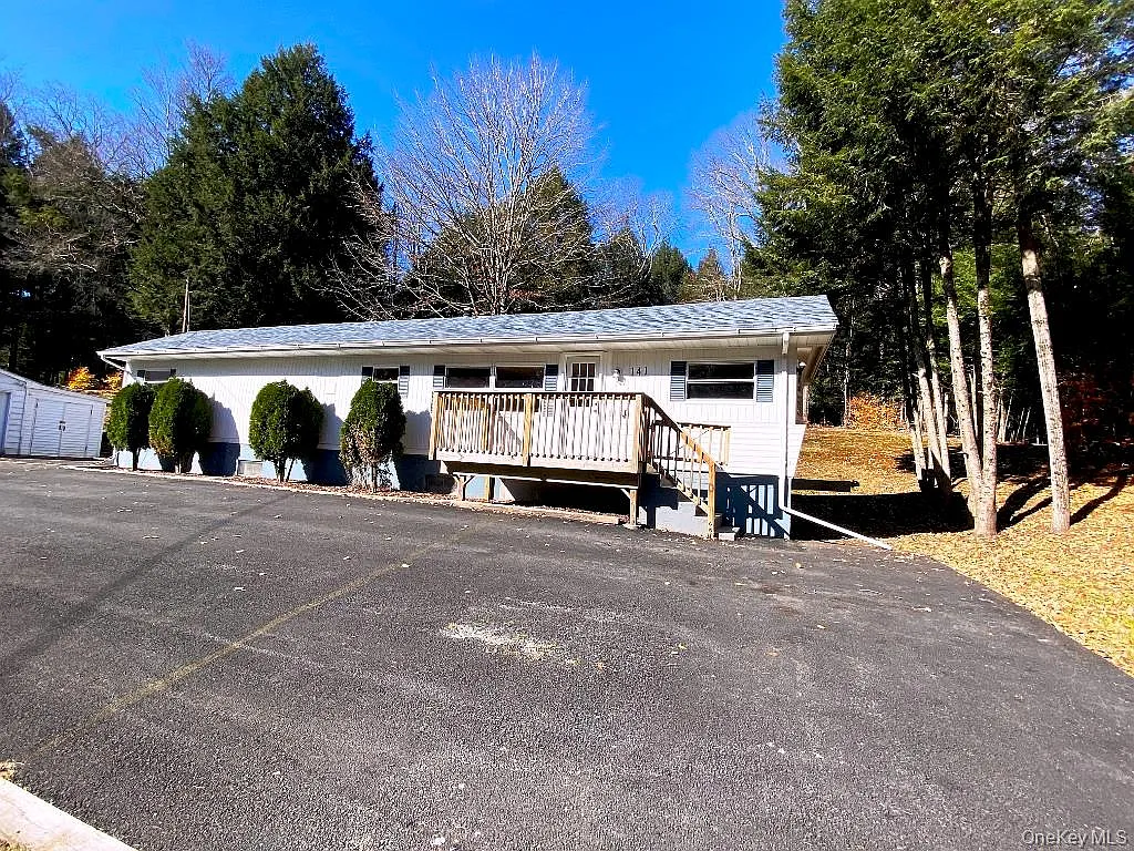 2 bed, 1.5 bath, 720 sqft, $1,500 — Photo 3