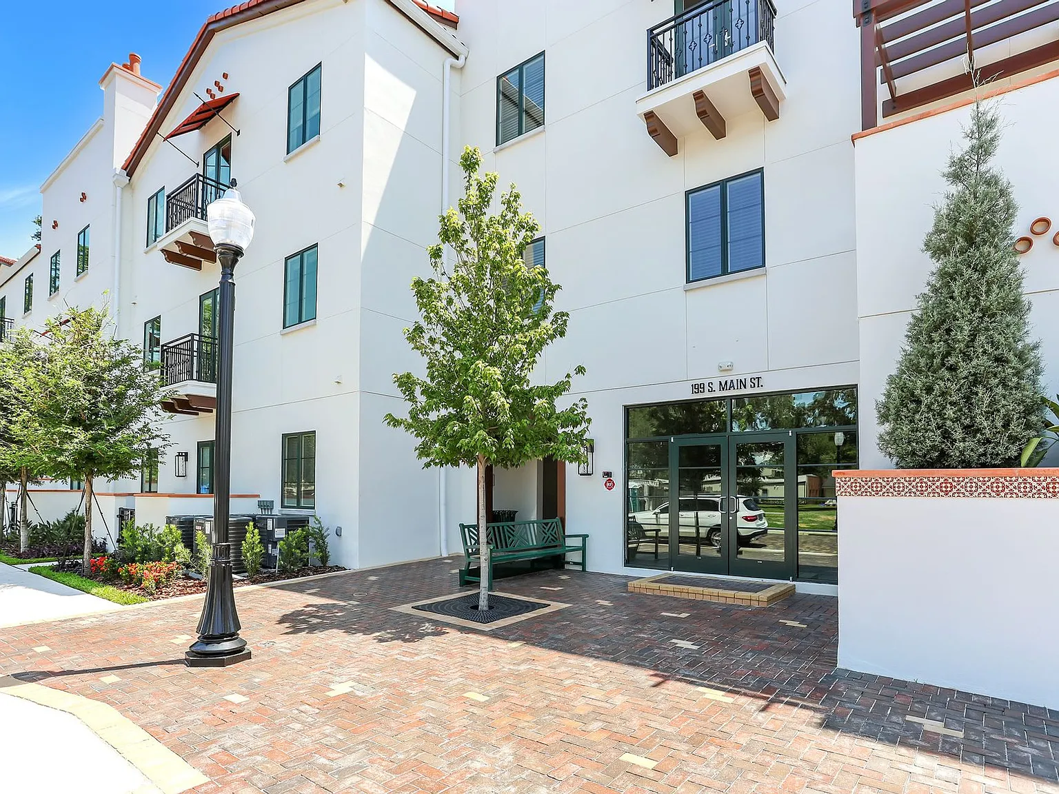 Experience Modern Luxury at Smith & Main: Premier Living in Downtown Winter Garden — Photo 3