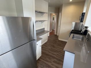 2053 Pierpont Blvd #A, Ventura, CA 93001