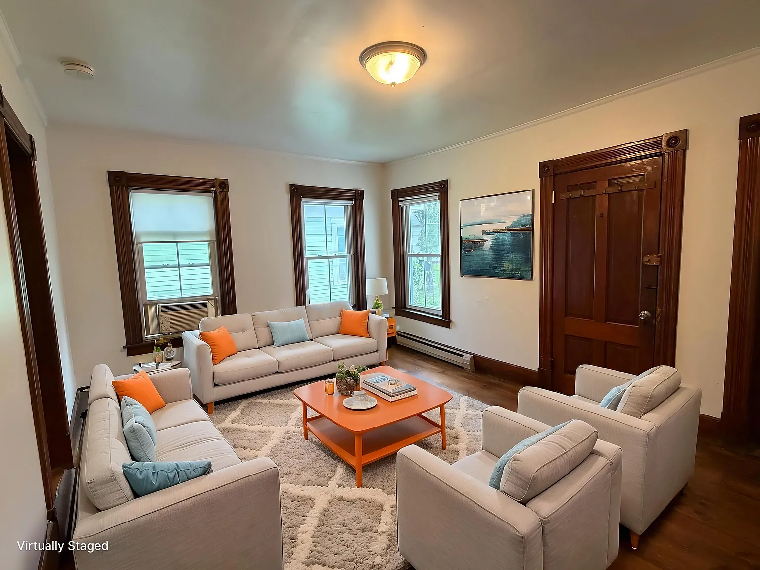 3 bed, 850 sqft, $2,500 — Photo 1