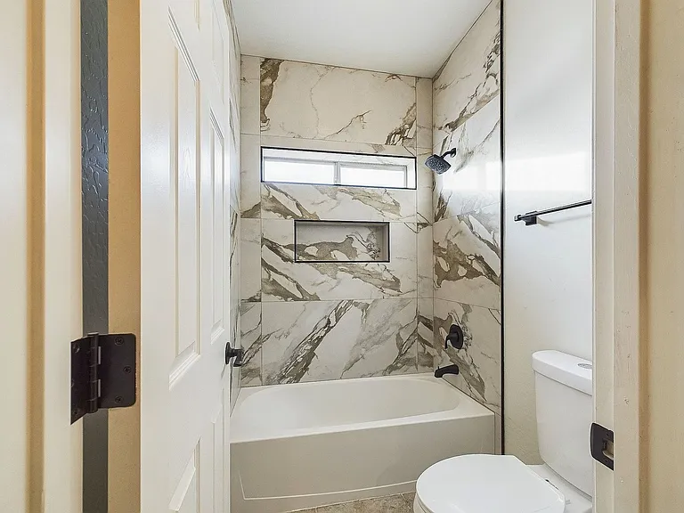 2209 W Red Range Way — Photo 28