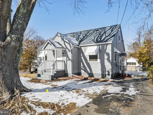 114 Axtell Ave, Vineland, NJ 08360