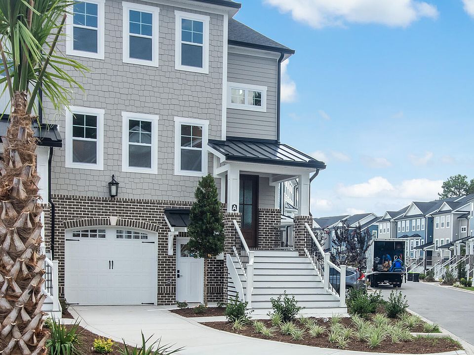 1st image of 620 Eastwood Park Road #8-A
