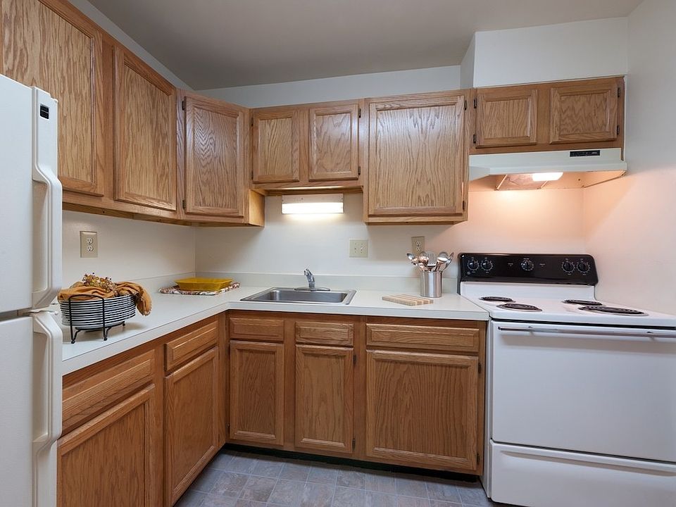 1st image of 85 High St #200839