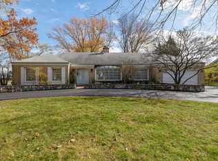 5600 Woodland Dr, Western Springs, IL