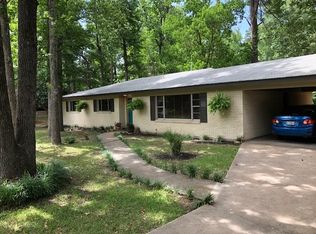 805 Shadywood Dr, Marshall, TX 75672