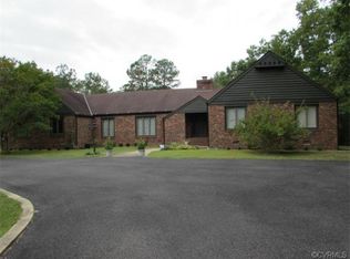 301 Bunker Ln, Sandston, VA 23150