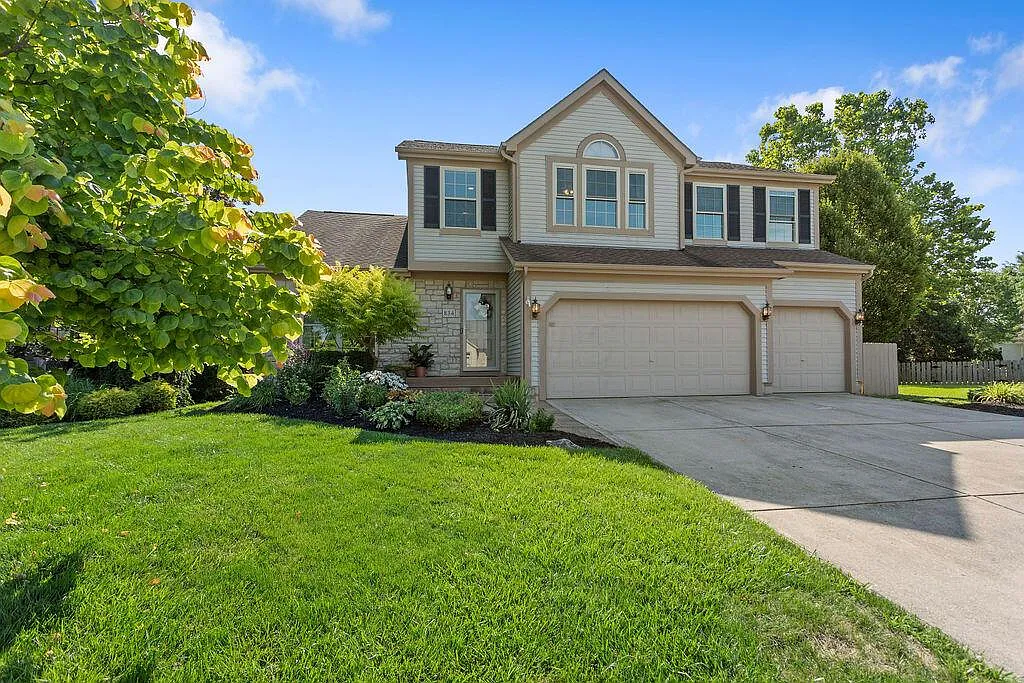 834 Macarran Ct photo 1