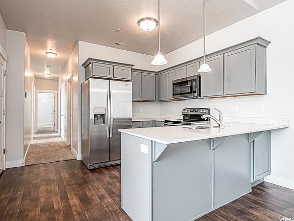 3rd image of 44 W Silver Springs Dr #810