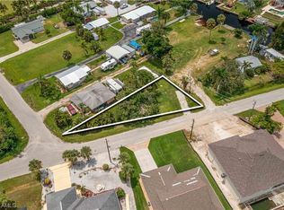 5979 Park Rd, Fort Myers, FL 33908