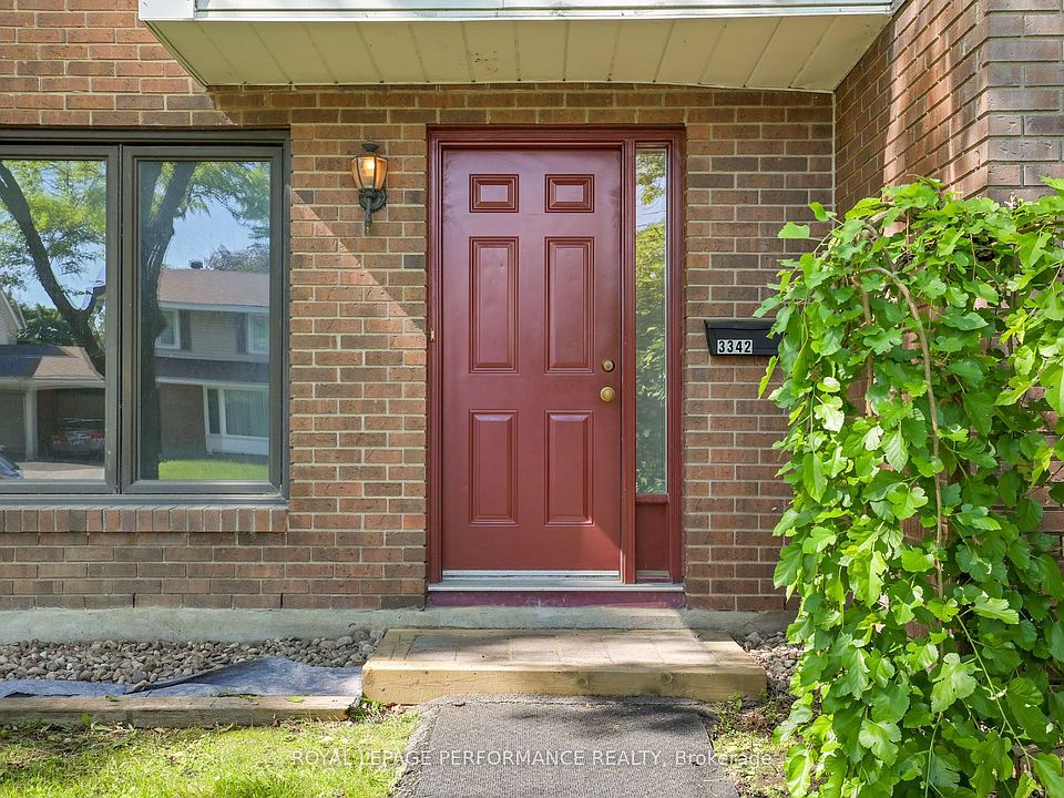 1st image of 3342 Southgate Rd #10