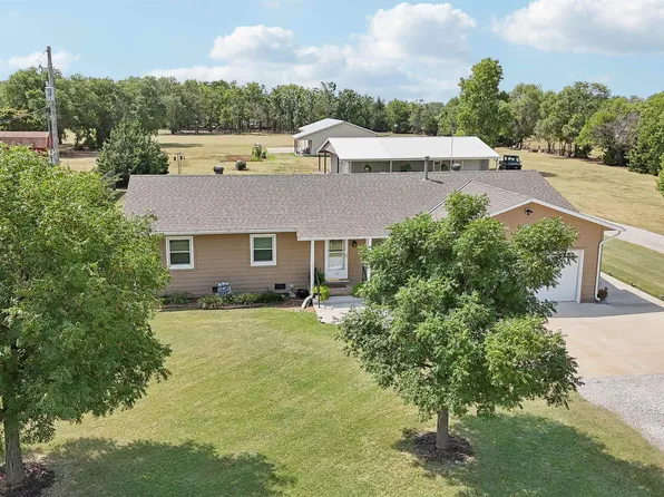 715 W Avenue F, Caldwell, KS 67022