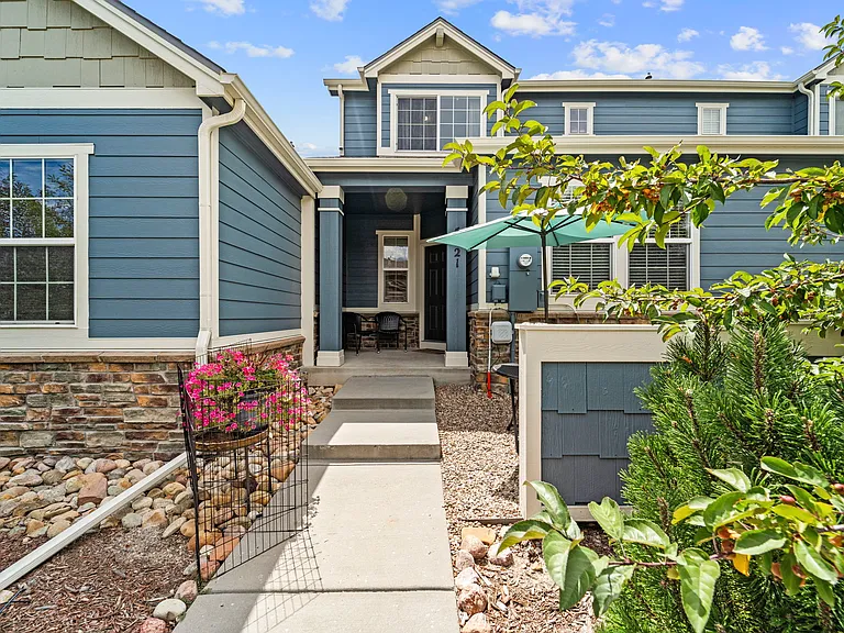 5521 Cross Creek Dr — Photo 1