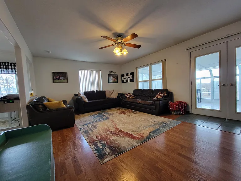 22310 Kimberly Rd — Photo 10